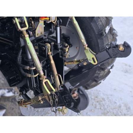 Трактор СКАУТ ТЕ-504 RX із реверсом, козирком, збільшена вага, примусова гідравліка, Євронавіска на гаках